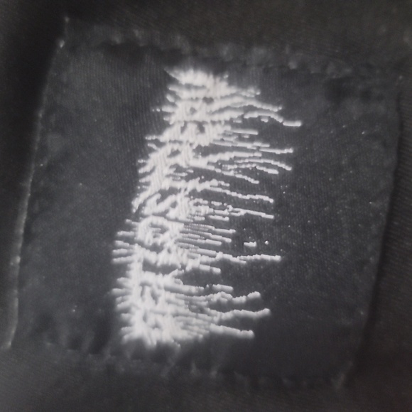 Hot topic skir get lost perv yenny black white flower bunny heart mini xs - Picture 6 of 8